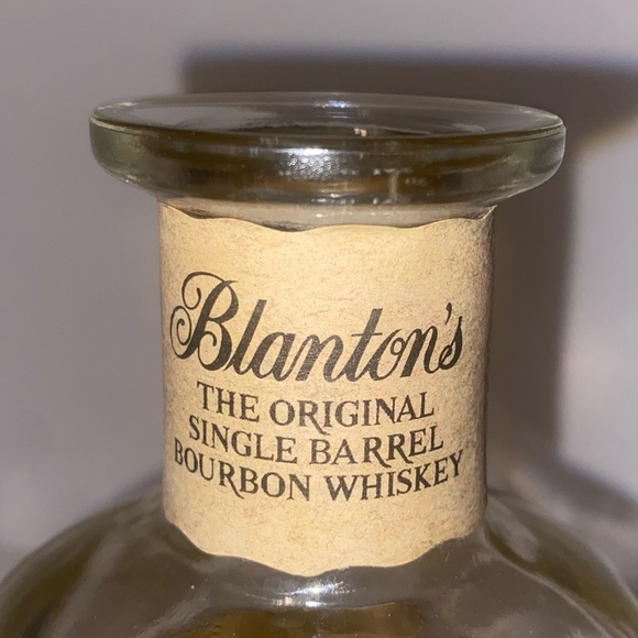 Blanton's Single Barrel Bourbon Whiskey Empty Bottle 750 ml , no cork. - Picture 4 of 5
